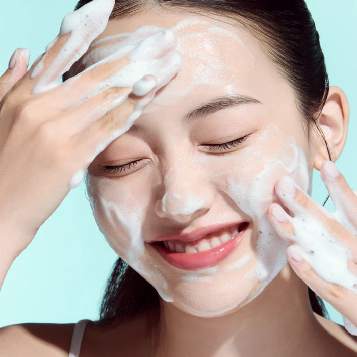 Anua PDRN Hyaluronic Acid Moisturizing Cleansing Foam 150 ml