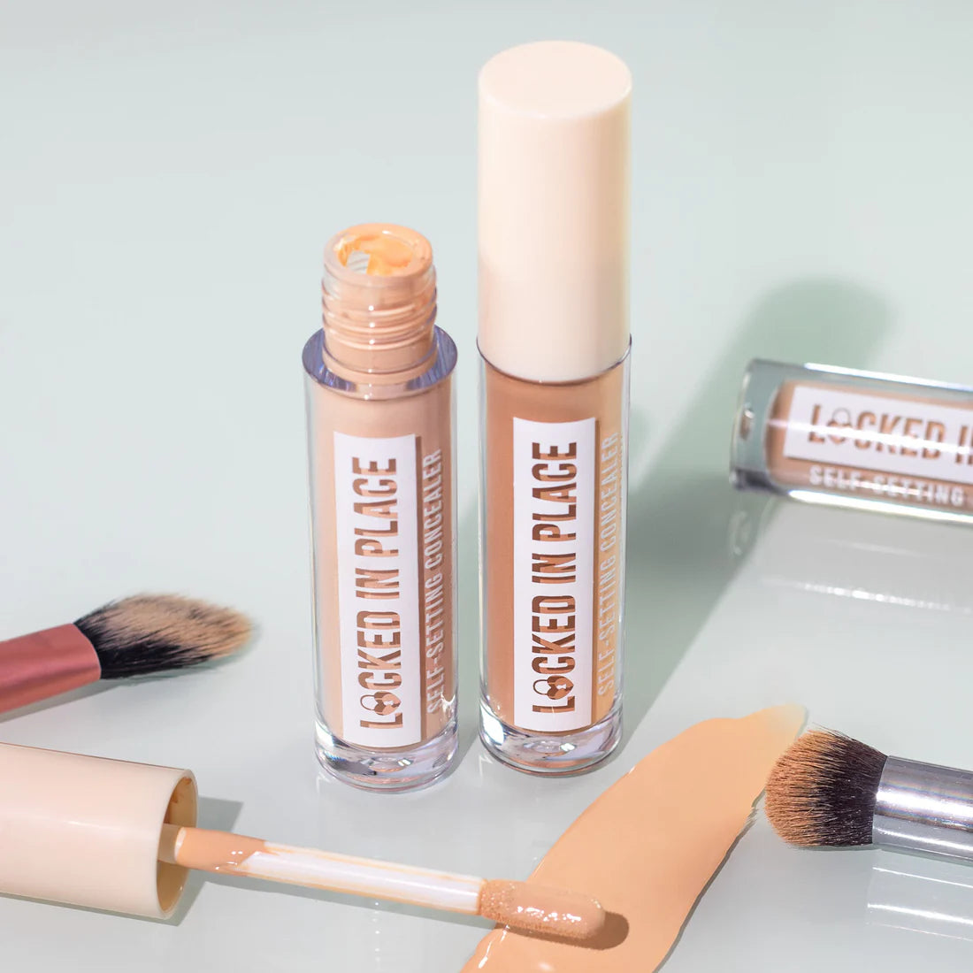 Locked In Place Self Setting Concealer Italia Deluxe